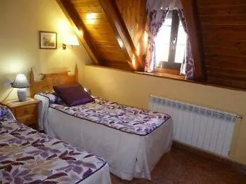 Hotel Escuils 3*