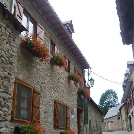 Hotel Escuils